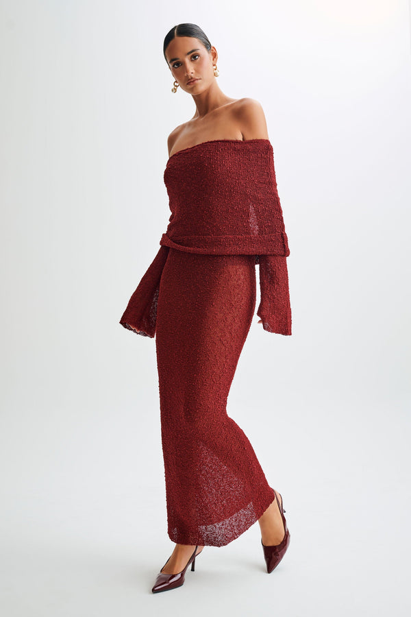 Elegant Off-Shoulder Maxi Dress