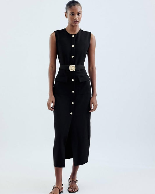 Chic Sleeveless Button Dress